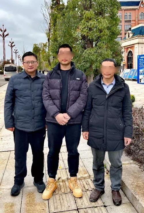 【资讯】成都5岁女童在小区遭轿车辗轧身亡新进展：家属出具谅解书-爱乐享资源网