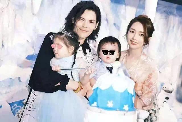 【资讯】向佐分享与郭碧婷婚后幸福秘诀：一切让老婆做主-爱乐享资源网