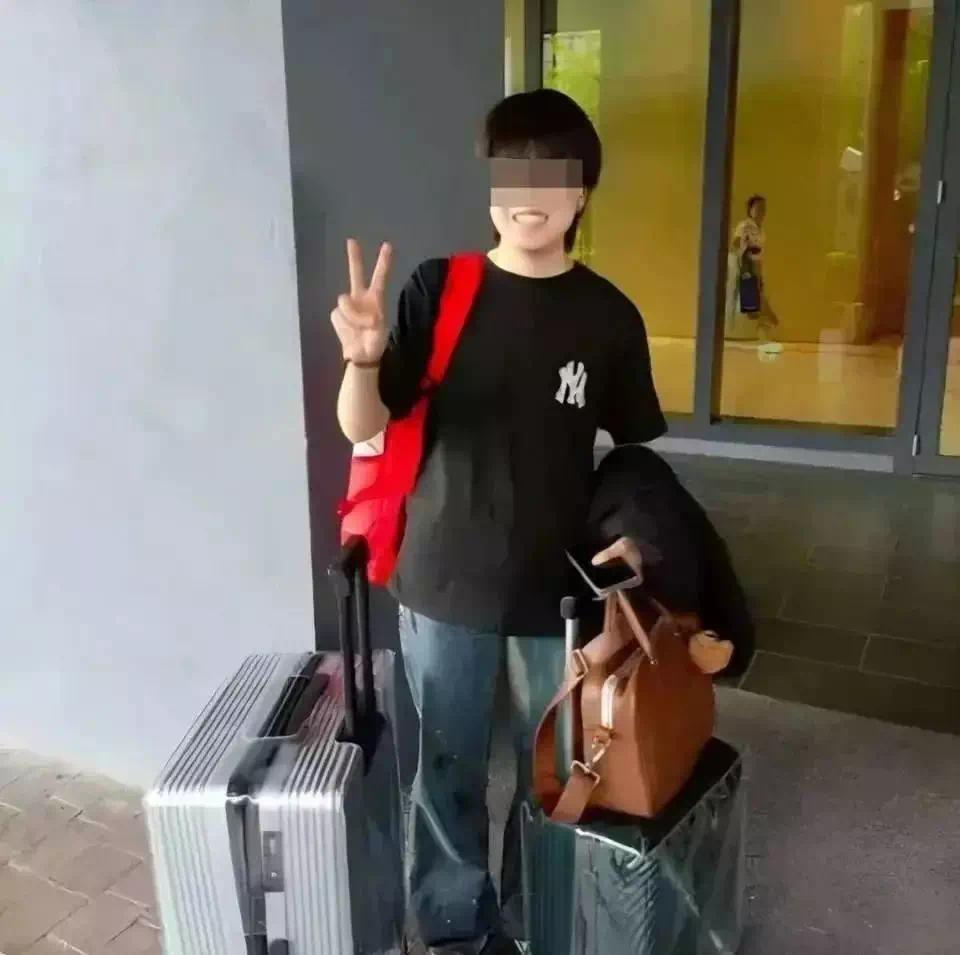 【资讯】留学马来西亚9天，20岁女孩从39楼跳下！-爱乐享资源网